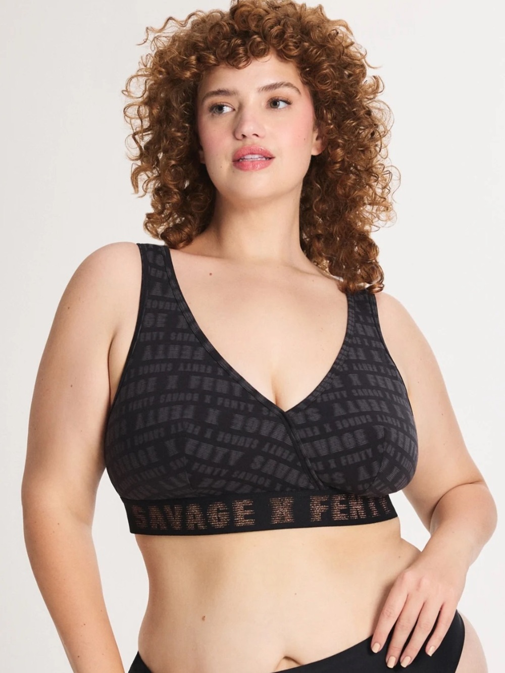 Savage X Fenty Black Logo Seamless Bralette🕷️